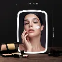مراة مكياج led للسفر